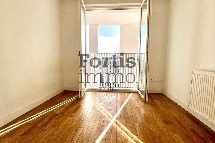 Appartement à vendre à Asnières-sur-Seine — Vue sur la ville — photo 19