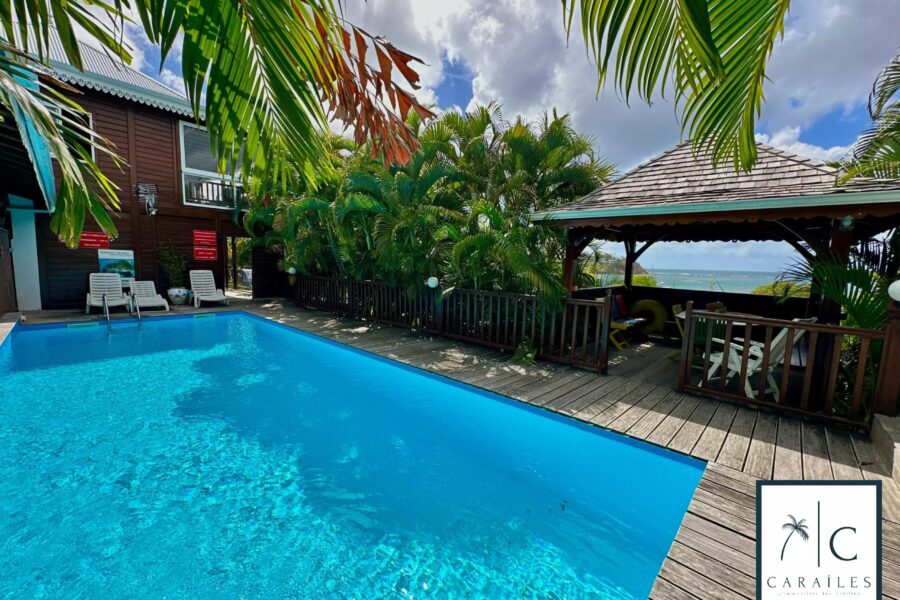 Maison à vendre à La Trinité — Vue mer — photo 2