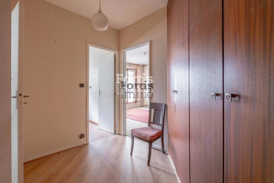 Appartement à vendre à Paris 4e arrondissement — Vue sur la ville — photo 5