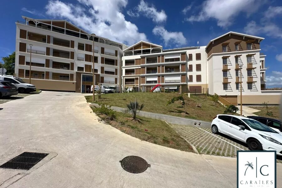 Appartement à vendre à Fort-de-France — Vue mer — photo 2