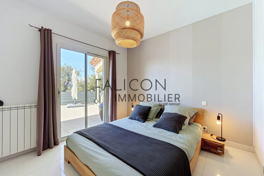 Maison à vendre à Nice — Vue mer — photo 10