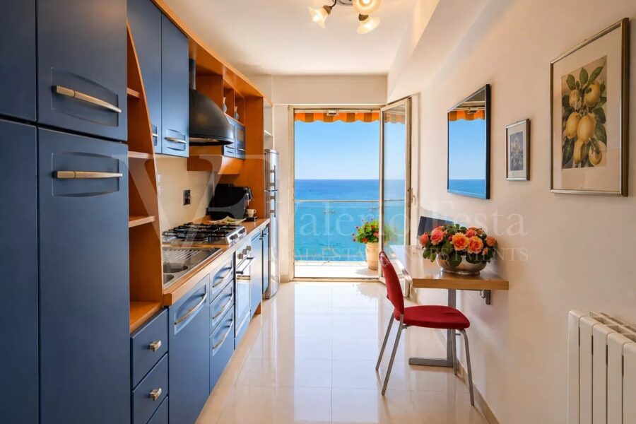 Appartement à vendre à Roquebrune-Cap-Martin — Vue mer — photo 7