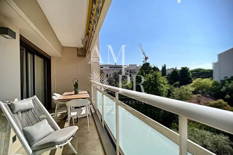 Appartement à vendre à Cannes — Vue nature — photo 1