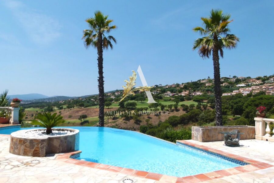 Maison à vendre à Sainte-Maxime — Vue mer — photo 24