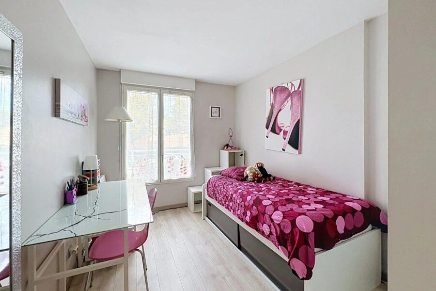 Appartement à vendre à Montigny-le-Bretonneux — Vue parc & jardin — photo 17