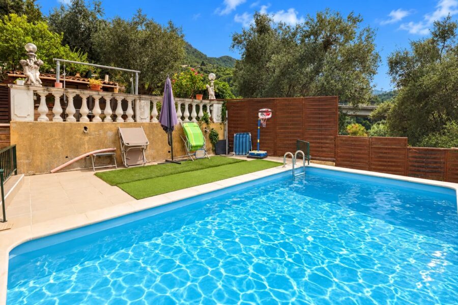 Maison à vendre à La Trinité — Vue montagne — photo 6