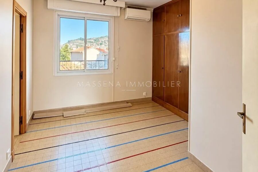 Appartement à vendre à Nice — Vue sur la ville — photo 10