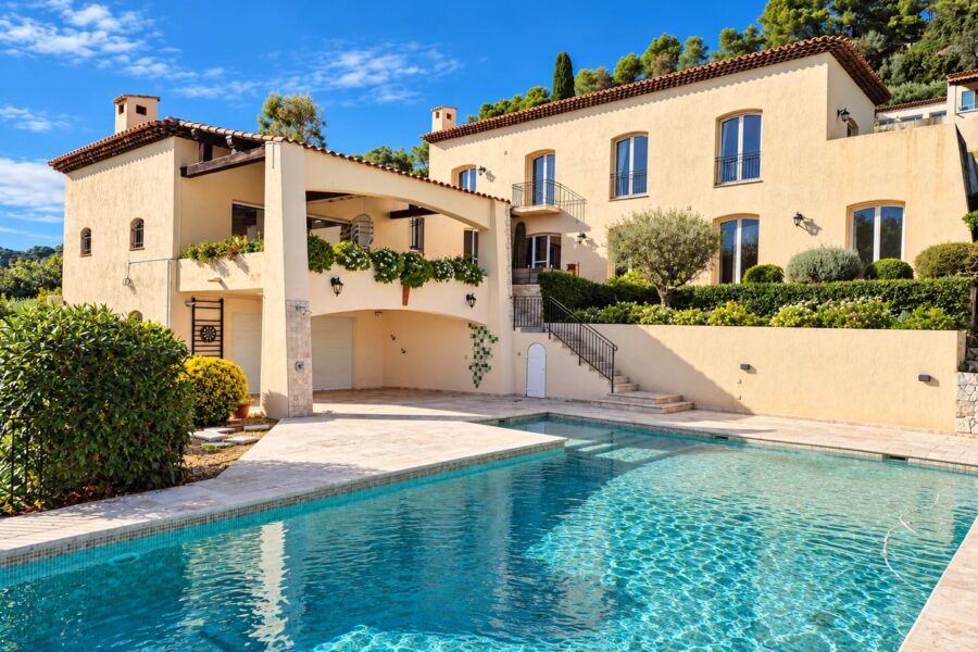 Maison à vendre à La Colle-sur-Loup — Vue mer — photo 5
