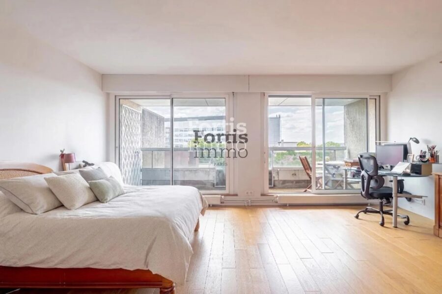 Appartement à vendre à Paris 14e arrondissement — Vue sur la ville — photo 12