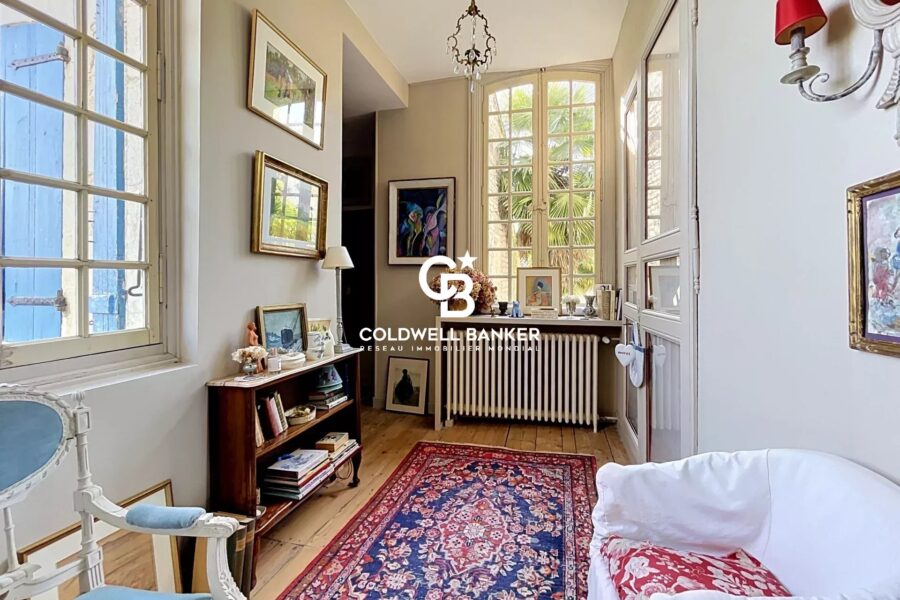 Maison à vendre à Saint-Jean-d&rsquo;Angély — Vue parc & jardin — photo 13