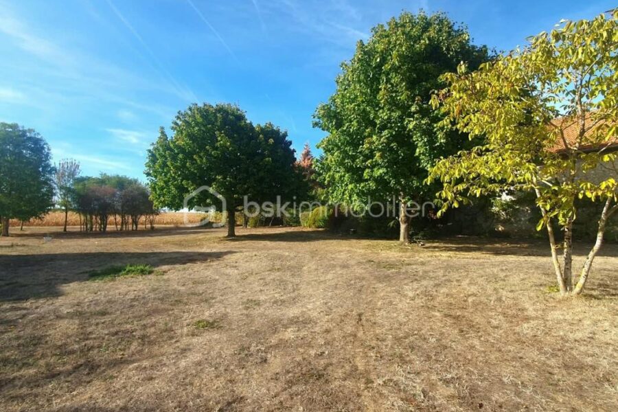 Terrain à vendre à Provins — Vue dégagée — photo 1
