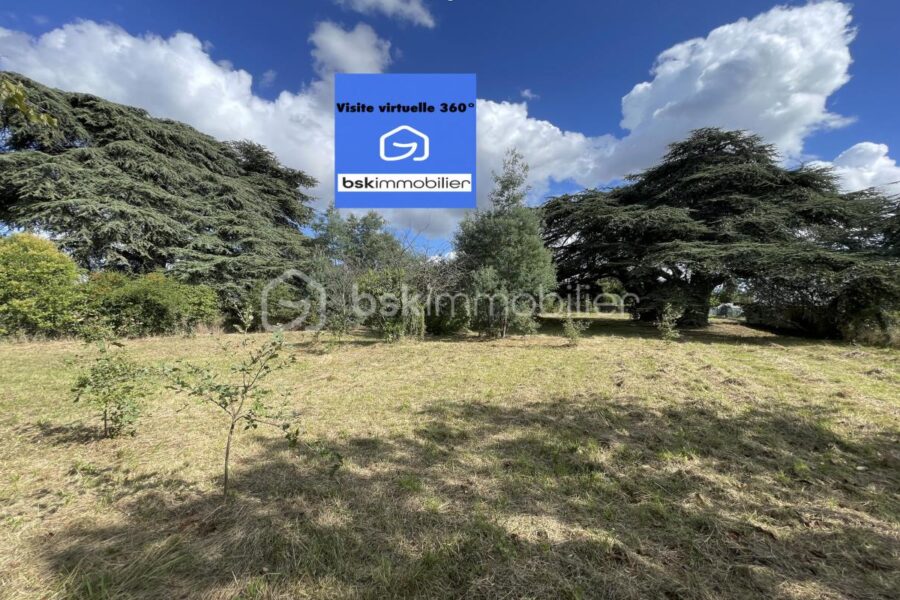 Terrain à vendre à Saint-Sulpice-la-Pointe — Vue dégagée — photo 2