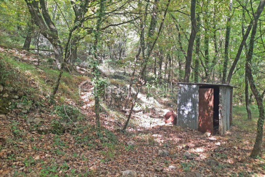 Terrain à vendre à Fayence — Vue dégagée — photo 1
