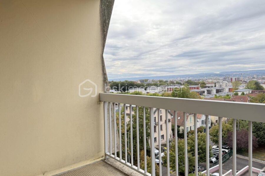 Appartement à vendre à Dijon — Vue sur la ville — photo 1