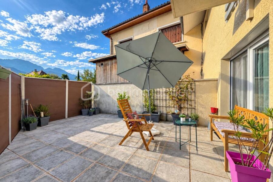 Maison à vendre à Crolles — Vue montagne — photo 3
