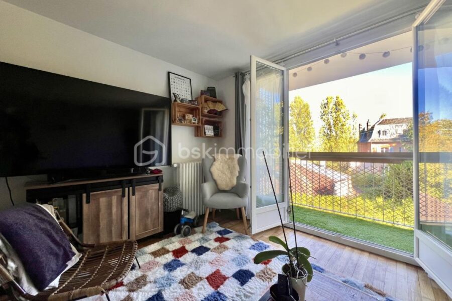 Appartement à vendre à Vaucresson — Vue parc & jardin — photo 2