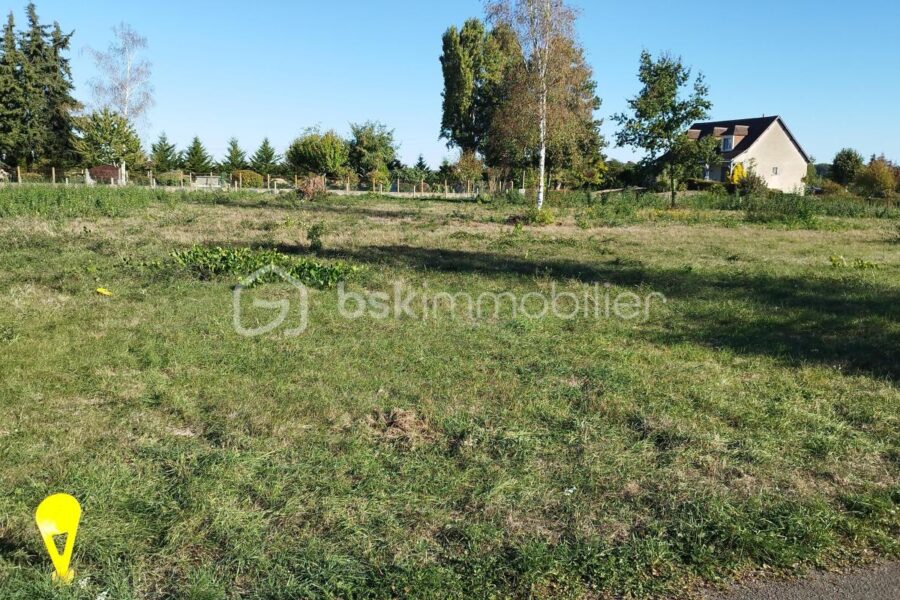 Terrain à vendre à Château-Renault — Vue dégagée — photo 1