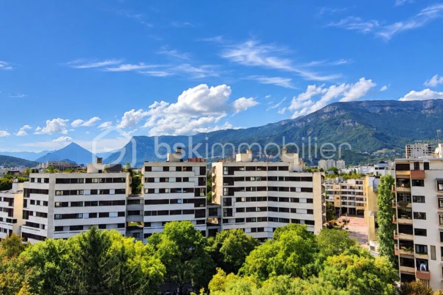 Appartement à vendre à Échirolles — Vue montagne — photo 1