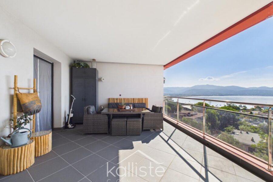 Appartement à vendre à Ajaccio — Vue mer — photo 2