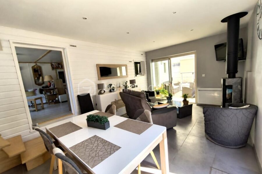 Maison à vendre à Port-en-Bessin-Huppain — Vue mer — photo 3