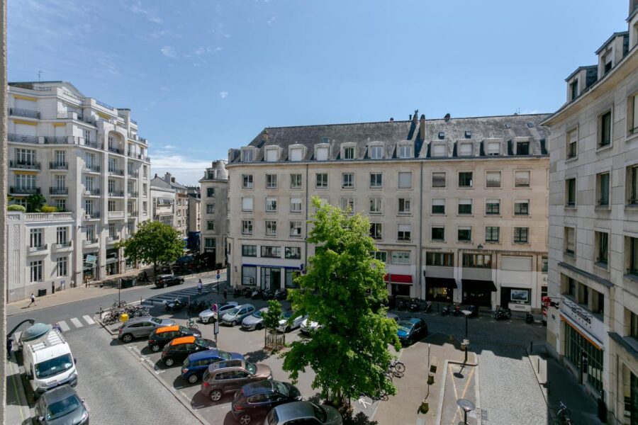 Appartement à vendre à Nantes — Vue sur la ville — photo 1