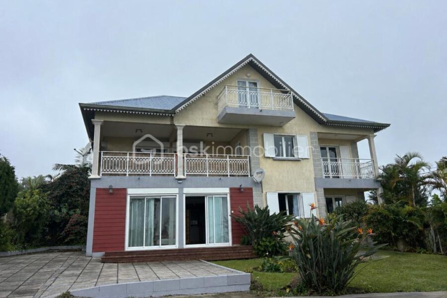 Maison à vendre à Les Avirons — Vue mer — photo 2