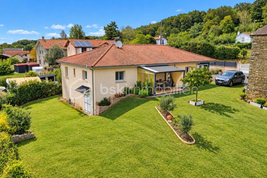 Maison à vendre à Tournay — Vue montagne — photo 2