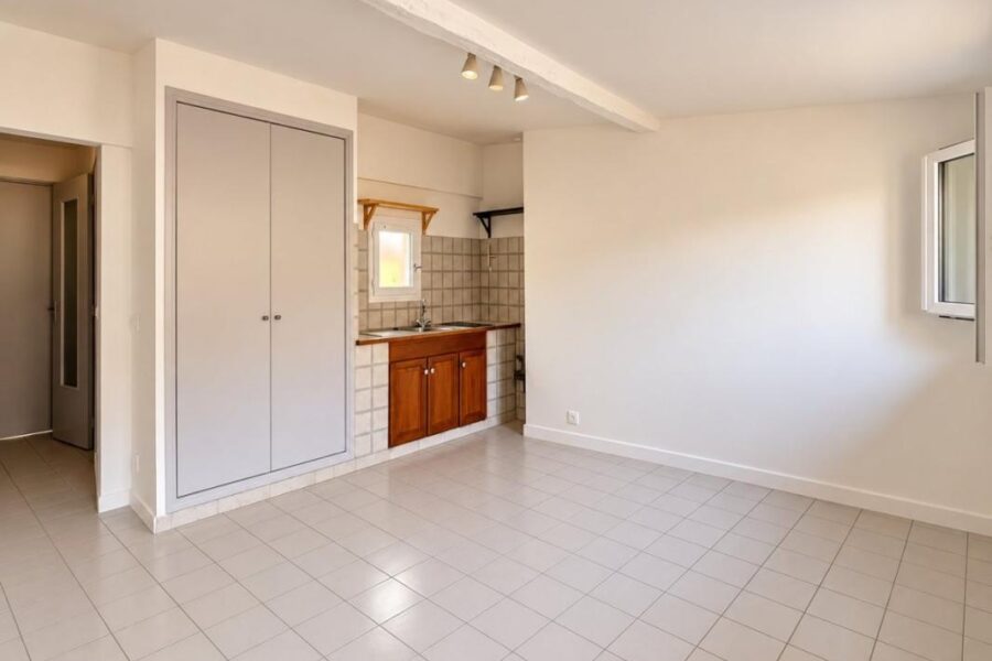 Appartement à louer à Nice — Vue sur la ville — photo 2