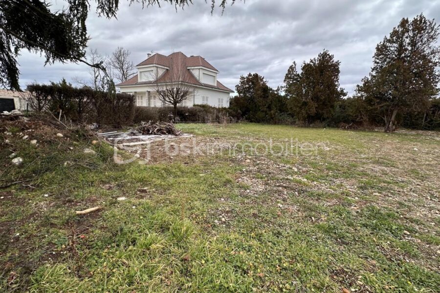 Terrain à vendre à Mours-Saint-Eusèbe — Vue dégagée — photo 1