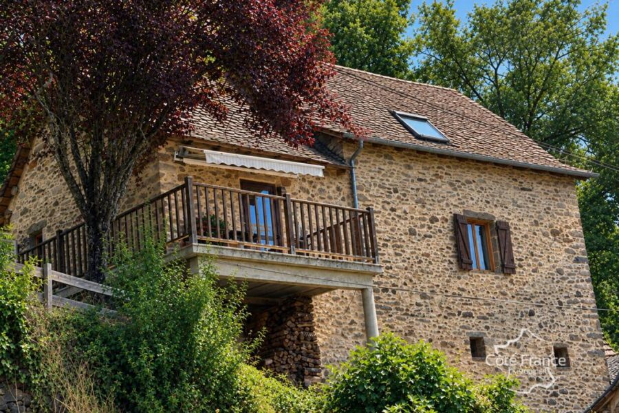 Maison à vendre à Saint-Parthem — Vue nature — photo 2