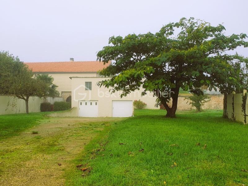 Terrain à vendre à La Chapelle-Pouilloux — photo 1