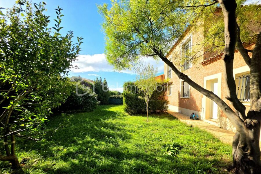 Maison à vendre à Aumes — Vue dégagée — photo 1