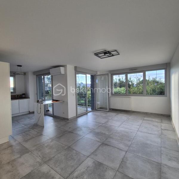 Appartement à vendre à Seilh — Vue parc & jardin — photo 2