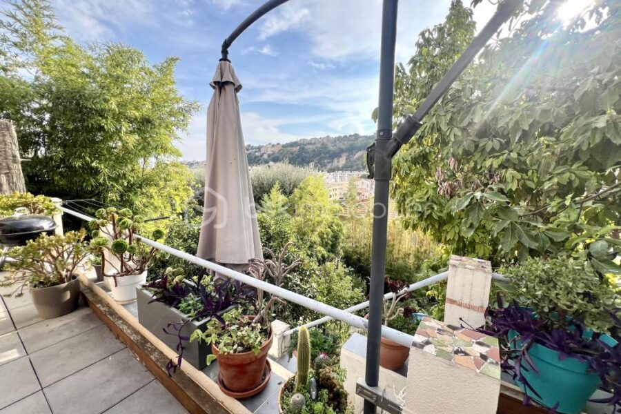 Maison à vendre à Nice — Vue nature — photo 1
