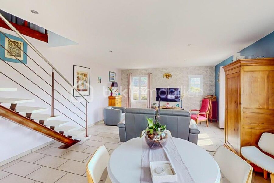 Maison à vendre à Saint-Étienne-de-Baïgorry — Vue montagne — photo 10