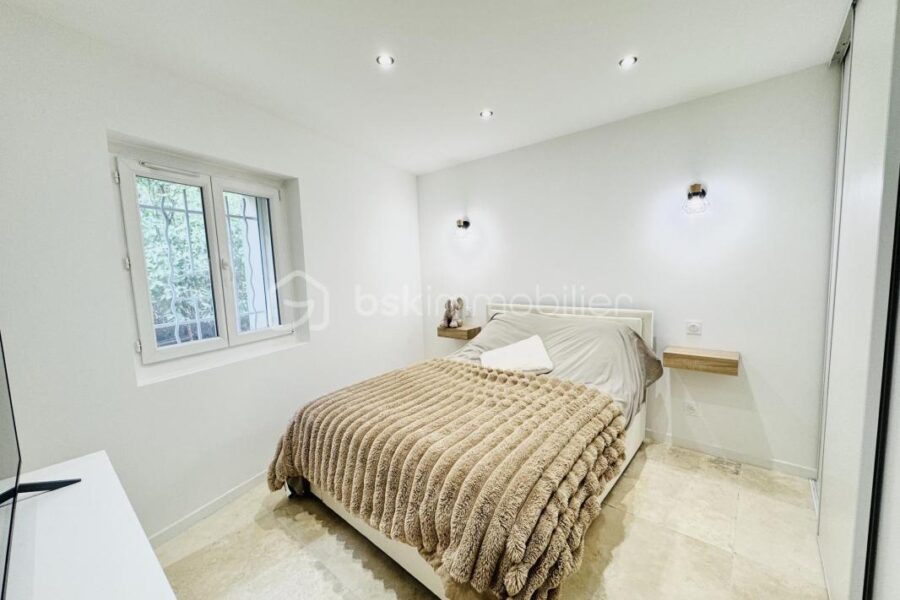 Maison à vendre à Lambesc — Vue vignes — photo 10