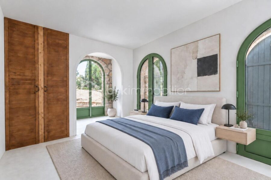 Maison à vendre à Antibes — Vue mer — photo 10