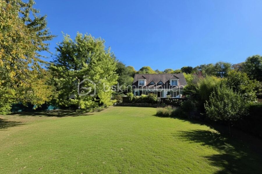 Maison à vendre à Maule — Vue parc & jardin — photo 10