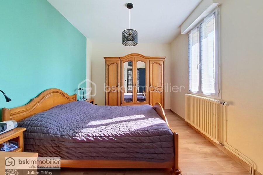 Maison à vendre à Beaucé — Vue parc & jardin — photo 10