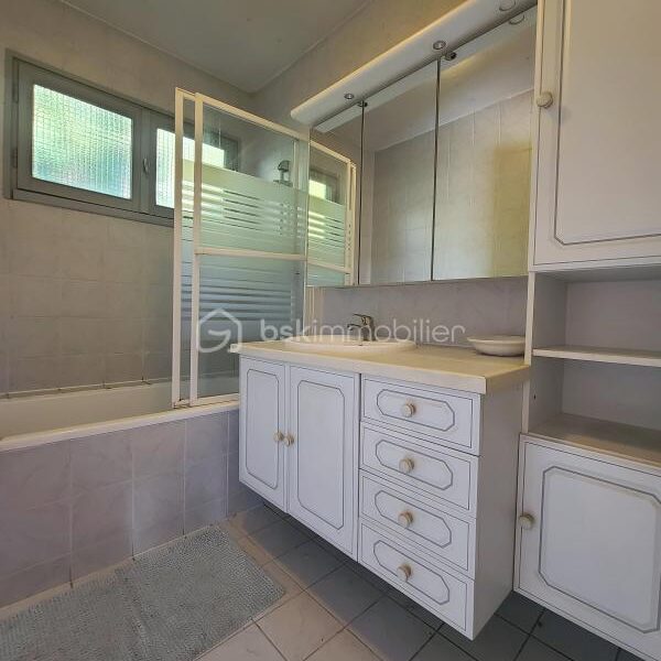 Maison à vendre à Souzy-la-Briche — Vue parc & jardin — photo 10
