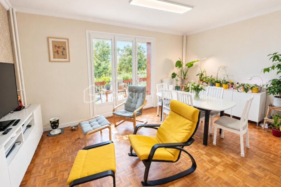 Appartement à vendre à Saint-Étienne — Vue nature — photo 10