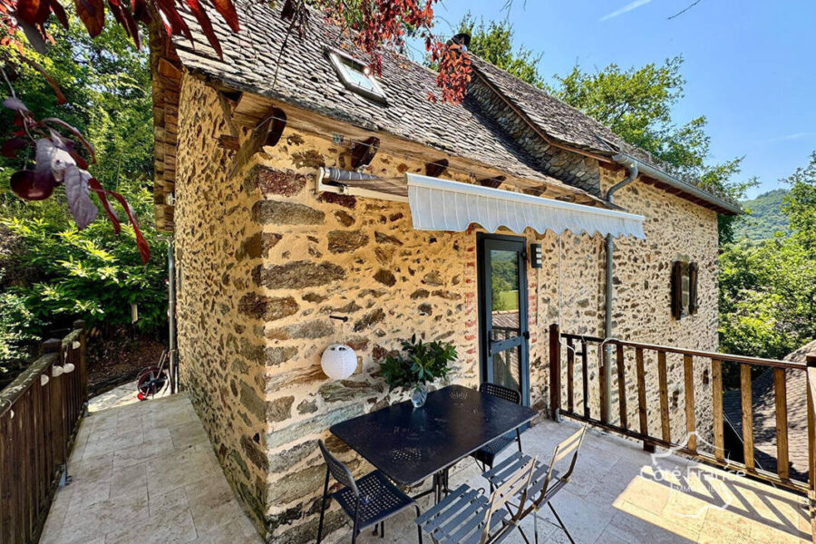 Maison à vendre à Saint-Parthem — Vue nature — photo 11