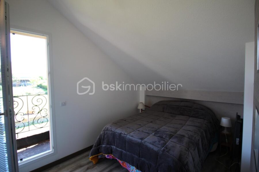 Maison à vendre à Poligny — Vue montagne — photo 10