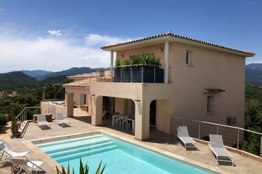 Maison à vendre à Sainte-Lucie-de-Porto-Vecchio — Vue mer — photo 3