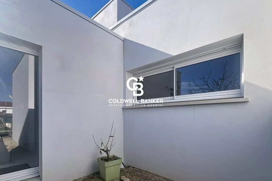 Maison à vendre à Longeville-sur-Mer — Vue sur la ville — photo 11