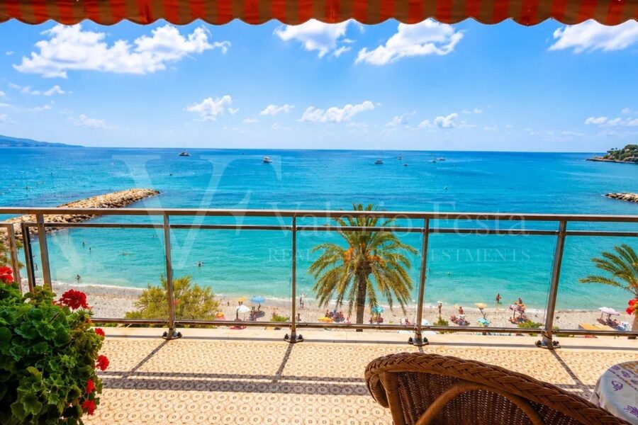Appartement à vendre à Roquebrune-Cap-Martin — Vue mer — photo 2