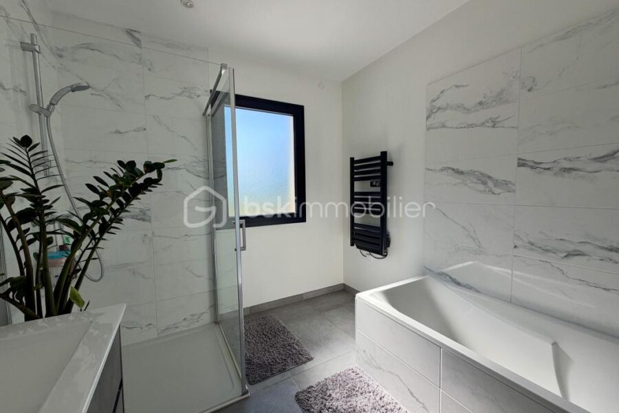 Maison à vendre à Montélimar — Vue nature — photo 11