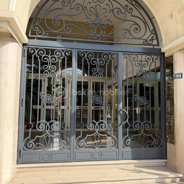 Appartement à vendre à Toulon — Vue sur la ville — photo 11