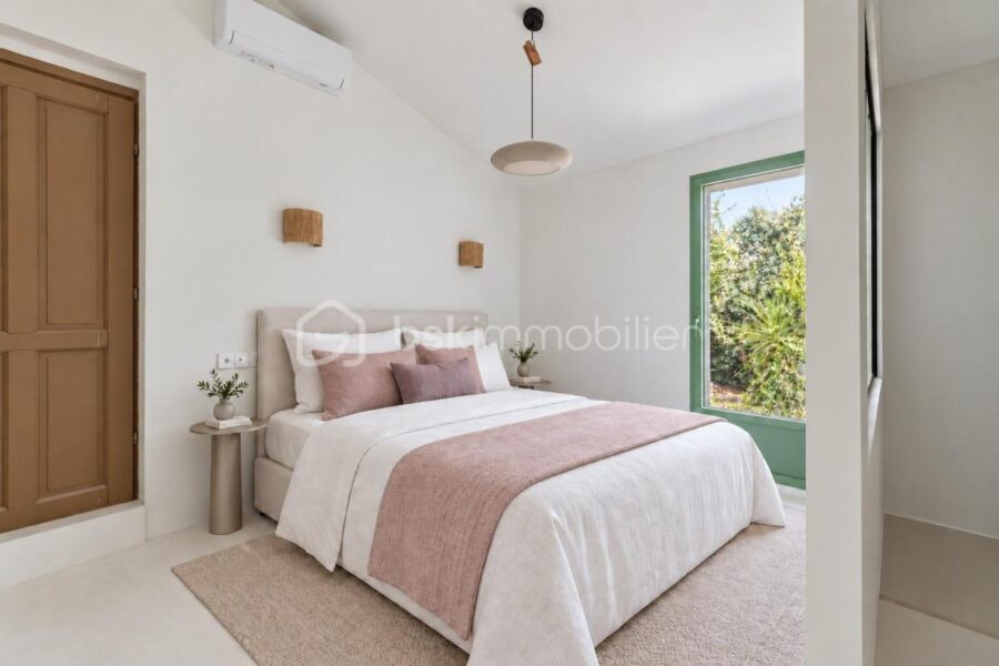 Maison à vendre à Antibes — Vue mer — photo 11