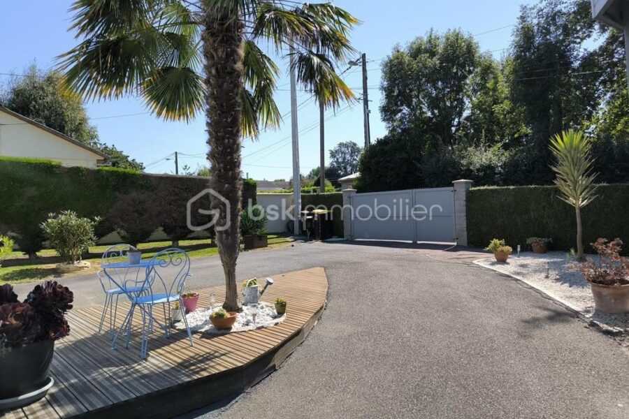 Maison à vendre à Port-en-Bessin-Huppain — Vue mer — photo 12